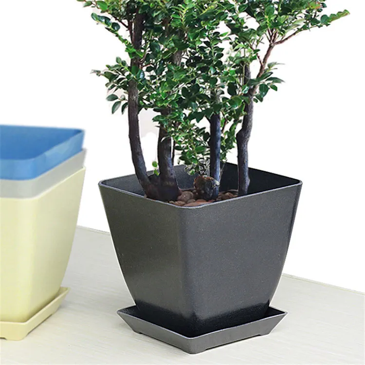 Quelles sont les différences entre le pot de fleurs en fibre de bambou et les pots de fleurs ordinaires?